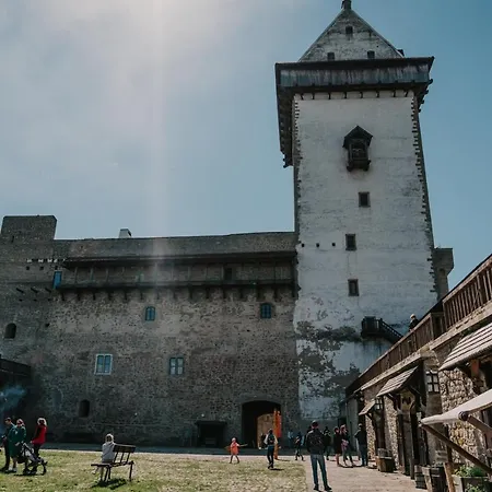 Apartment Castle Narva